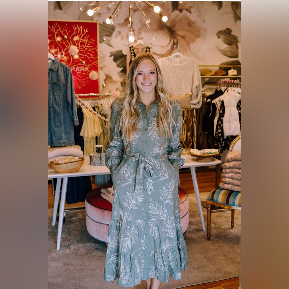 Elegant Long Sleeve Leaf Print Dress